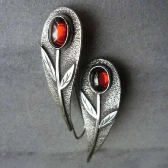 Silver Color hook earrings stone lab created - Picture 2 of 2